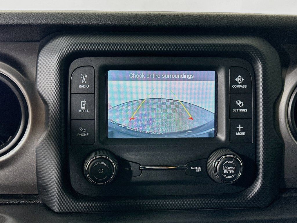 Used 2020 Jeep Wrangler Sport AWD/4WD image 14
