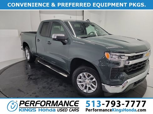 Used 2025 Chevrolet Silverado 1500 LT w/ Convenience Package II image 1