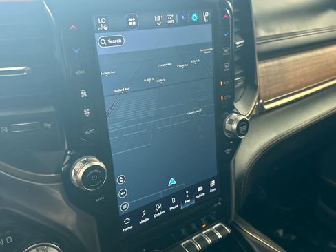 Used 2022 RAM 1500 Limited AWD/4WD image 19