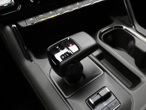 Used 2023 GMC Sierra 1500 AT4 w/ Technology Package image 35