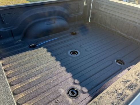 New 2026 RAM 2500 Laramie w/ Night Edition AWD/4WD image 28