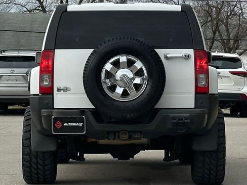 Used 2006 HUMMER H3 image 9