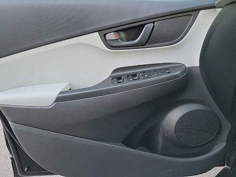 Used 2023 Hyundai Kona SEL image 26