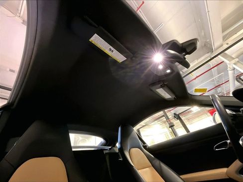 Certified 2021 Porsche 718 Cayman S image 27