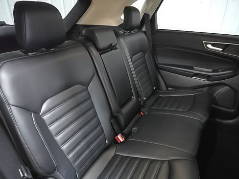 Certified 2024 Ford Edge SEL w/ Convenience Package AWD/4WD image 20