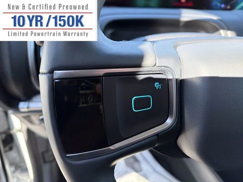 Used 2025 Ford Expedition Active image 19