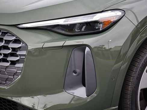 New 2025 Audi Q5 Prestige image 12