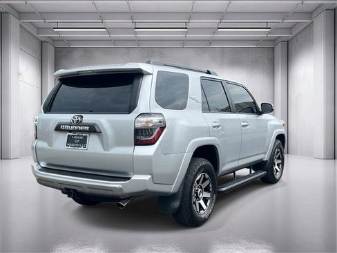 Used 2020 Toyota 4Runner TRD Off-Road Premium w/ Moonroof Package AWD/4WD image 3