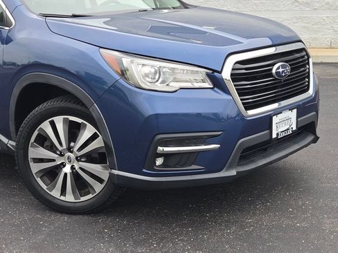 Used 2019 Subaru Ascent Touring w/ Popular Package #3 AWD/4WD image 2