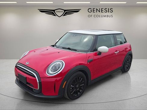 Used 2024 MINI Cooper 2-Door Hardtop FWD image 1
