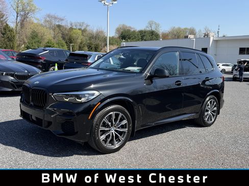 Certified 2022 BMW X5 M50i AWD/4WD image 1