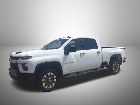 Used 2023 Chevrolet Silverado 2500 Custom w/ Custom Value Package AWD/4WD image 1