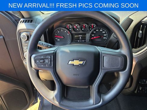 Used 2025 Chevrolet Silverado 2500 Custom w/ Custom Value Package AWD/4WD image 12