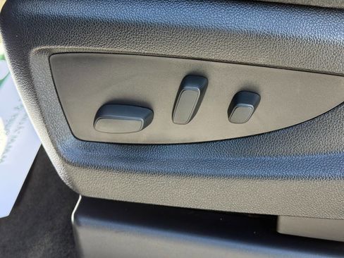 Used 2017 GMC Sierra 1500 SLE w/ SLE Value Package image 13