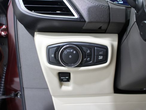 Used 2019 Lincoln Nautilus Reserve w/ Ultimate Package image 9