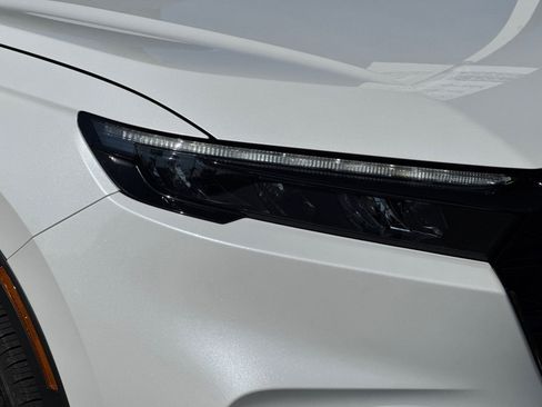 Certified 2025 Honda CR-V Sport Touring image 11