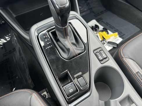 Certified 2025 Subaru Crosstrek 2.5i Limited w/ Crosstrek Mirror Package image 15