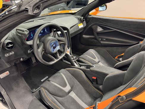 New 2026 McLaren 750S Spider image 15