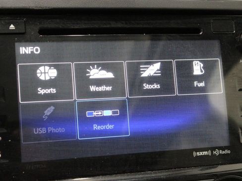 Used 2018 Subaru Forester 2.5i Premium w/ All-Weather Package image 36