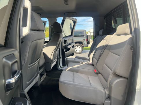 Used 2015 Chevrolet Silverado 1500 LT w/ LT Convenience Package image 17