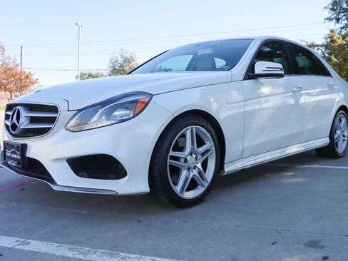 Used 2014 Mercedes-Benz E 350 Sedan image 3