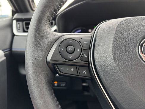 Used 2022 Toyota RAV4 XSE image 18