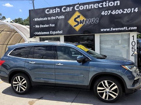 Used 2018 Honda Pilot Touring image 5