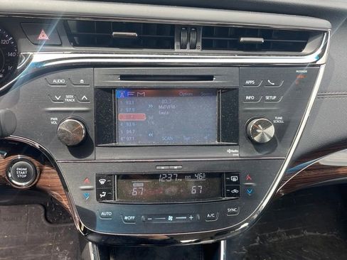Used 2014 Toyota Avalon XLE Premium FWD image 5
