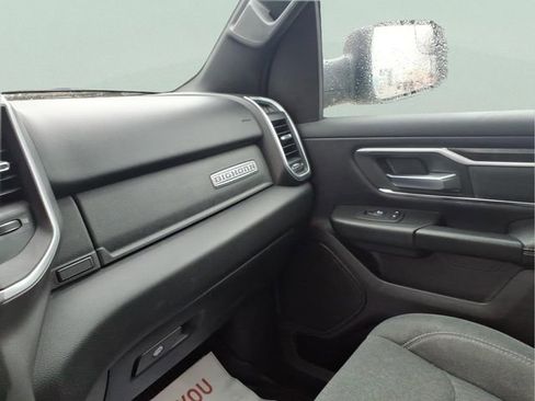 Used 2019 RAM 1500 Big Horn image 19