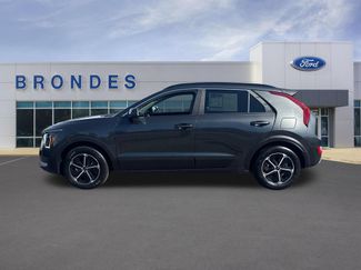 Used 2025 Kia Niro LX FWD 360° Tour