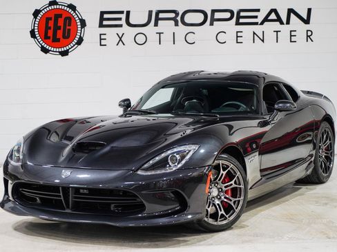 Used 2015 Dodge Viper w/ Quick Order Package 22J GT RWD image 4