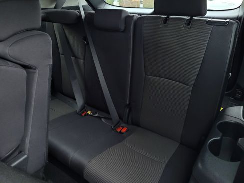 Certified 2024 Toyota Highlander LE image 12