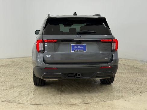 Certified 2025 Ford Explorer ST-Line w/ ST-Line Street Pack AWD/4WD image 10
