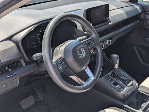 Used 2024 Honda CR-V LX image 13