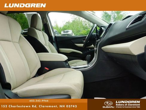 Used 2022 Subaru Ascent Premium w/ Convenience Package image 25