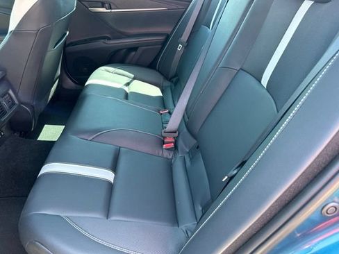 Used 2026 Toyota Camry SE w/ Convenience Package FWD image 9