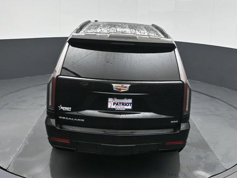 Used 2025 Cadillac Escalade Sport w/ Touring Package AWD/4WD image 36