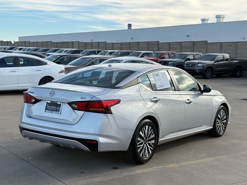 Certified 2024 Nissan Altima 2.5 SV image 6