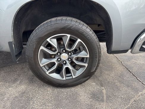 Used 2024 Chevrolet Silverado 1500 LT w/ Protection Package image 10