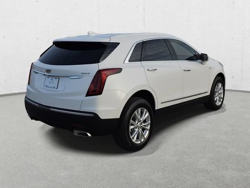 Used 2026 Cadillac XT5 Luxury w/ LPO, Floor Liner Package AWD/4WD image 5