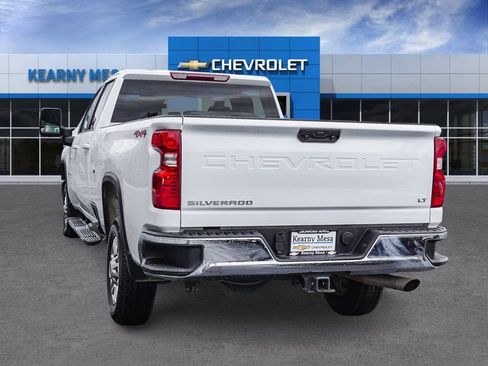 Used 2025 Chevrolet Silverado 2500 LT w/ Convenience Package AWD/4WD image 4