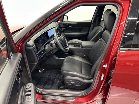Used 2024 Hyundai Santa Fe Calligraphy AWD/4WD image 11