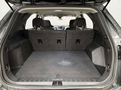 Used 2020 Chevrolet Equinox LT FWD image 16
