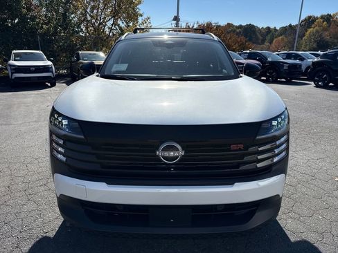 New 2026 Nissan Kicks SR w/ SR Premium Package image 8