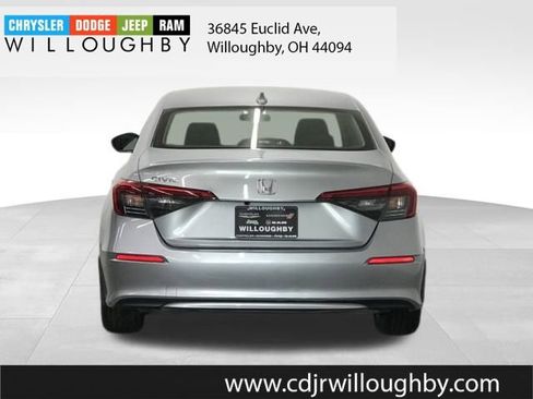 Used 2022 Honda Civic EX image 5