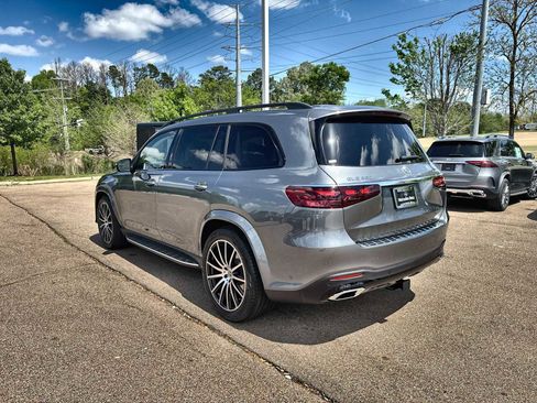 New 2026 Mercedes-Benz GLS 450 4MATIC image 6