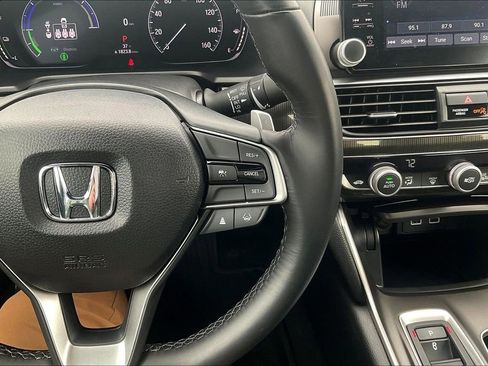 Certified 2022 Honda Accord Sport image 18