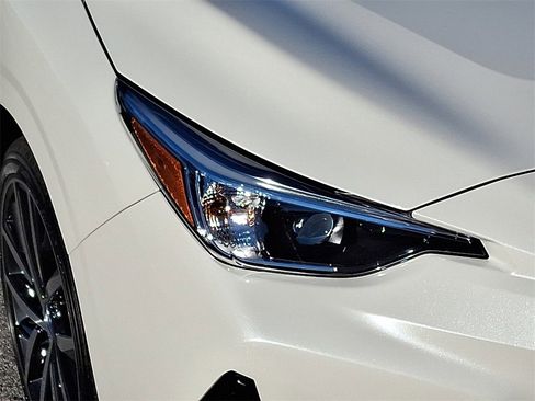 Used 2024 Subaru Impreza 2.0i Sport image 10