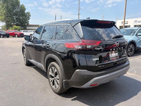 Used 2023 Nissan Rogue SV w/ SV Premium B Package AWD/4WD image 5