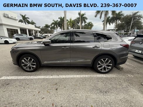 Used 2023 Acura MDX FWD w/ Technology Package image 3